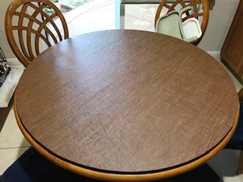 Round table pad