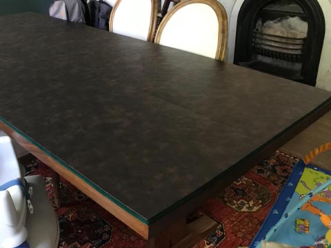 Dining table pad