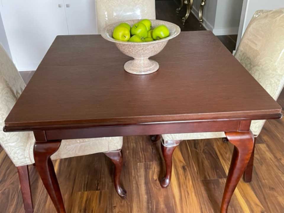 Small square dining table pad