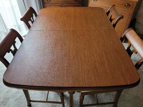 Dining table protector pad