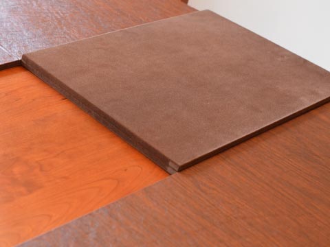 Table pad folding sections